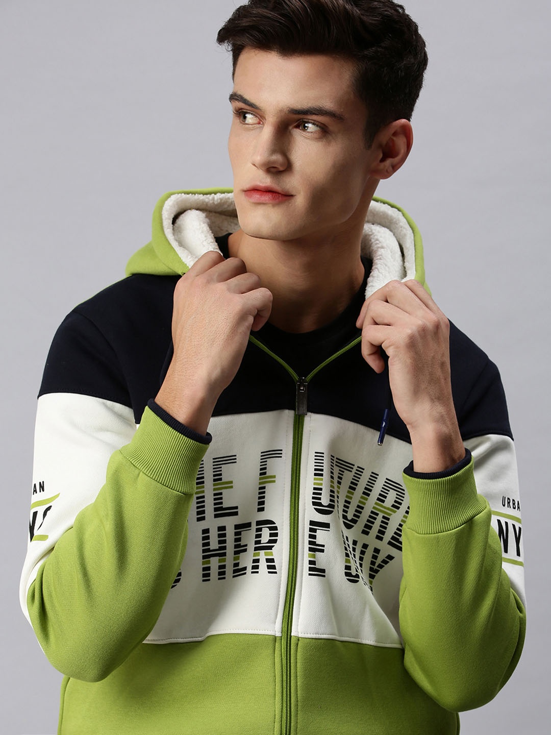 

SHOWOFF Men White Colourblocked Hooded Sweatshirt