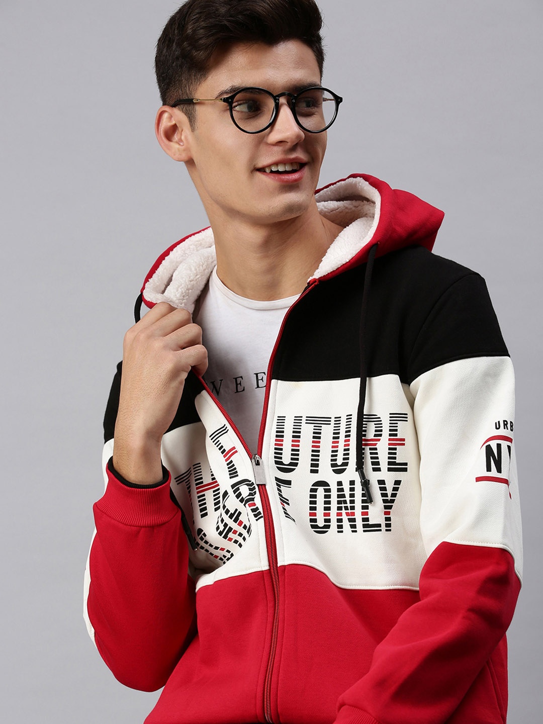 

SHOWOFF Men White Printed Hooded Sweatshirt