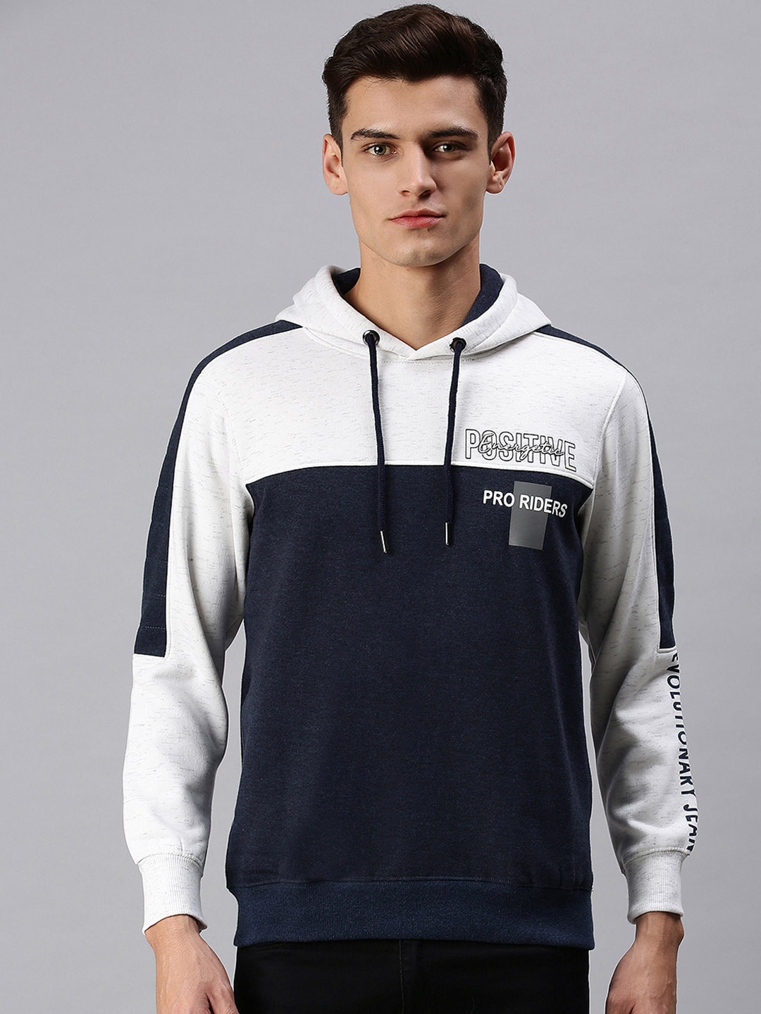 

SHOWOFF Men White & Navy Blue Colourblocked Hooded Pullover Sweatshirt