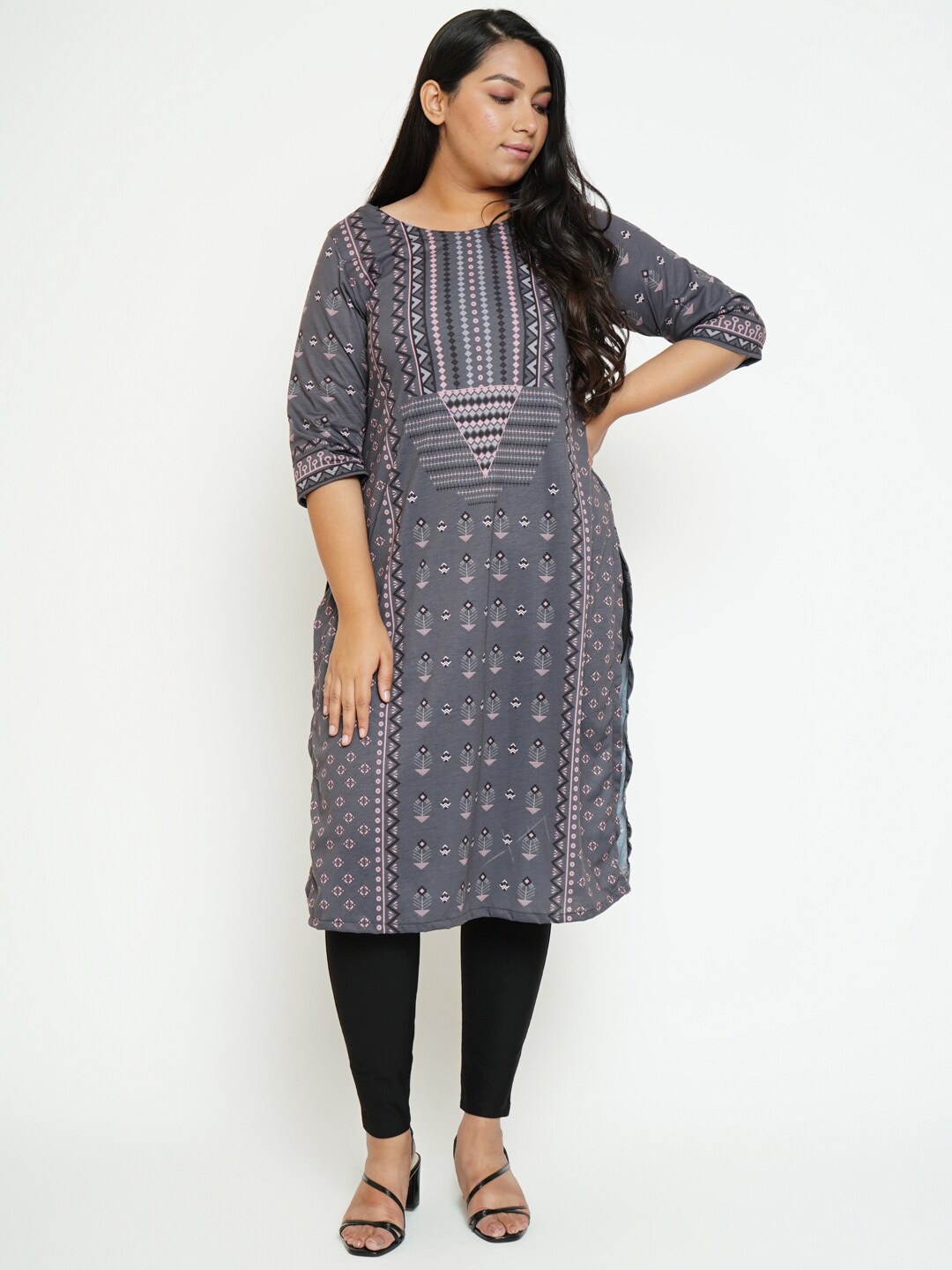 

Amydus Plus Size Women Grey & Pink Ethnic Motifs Printed Kurta