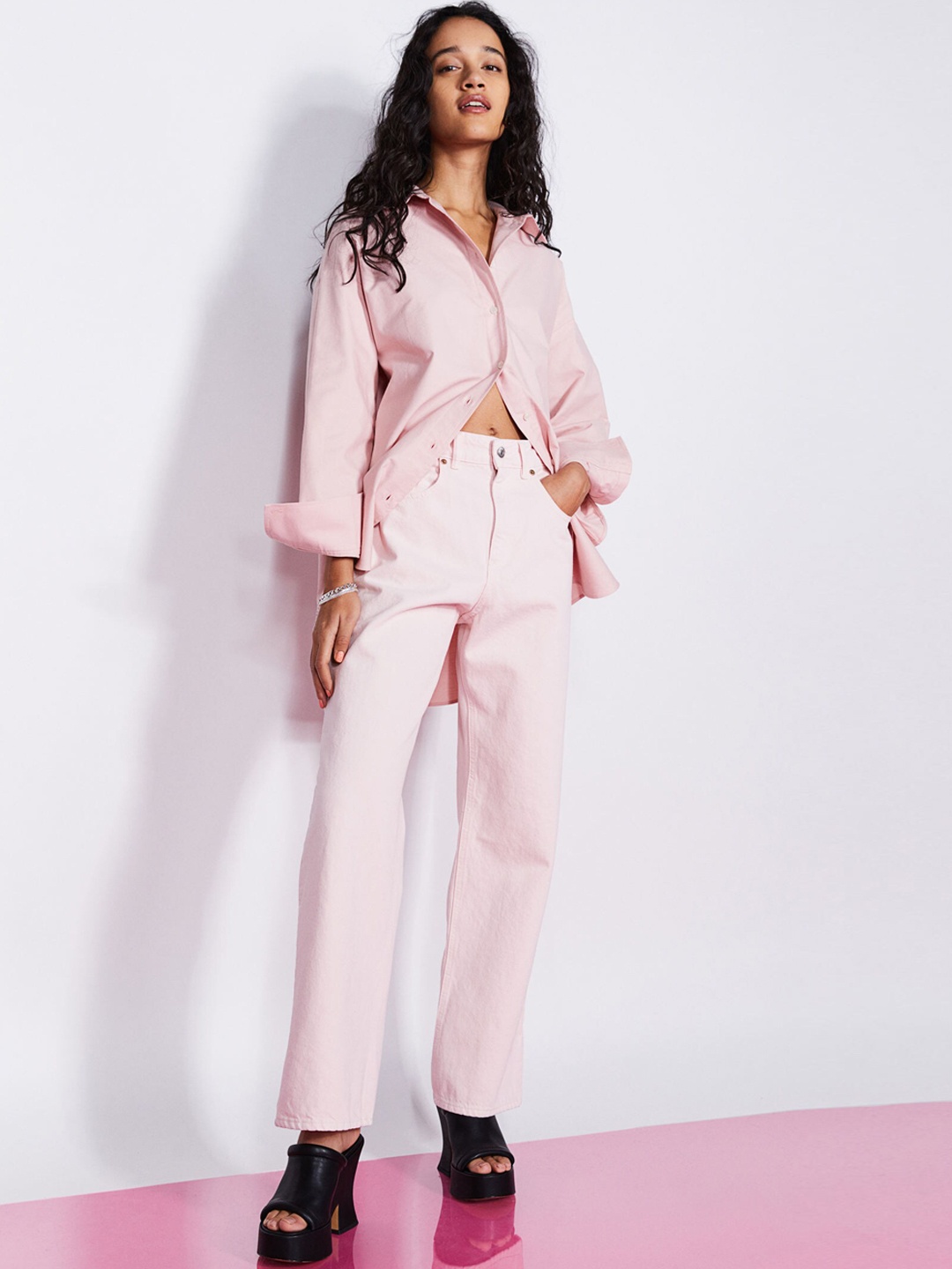 

H&M Women Pink Straight High Jeans