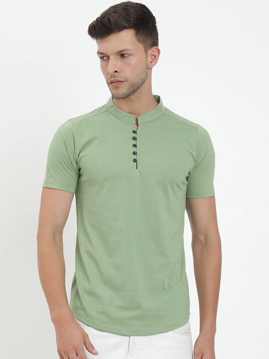 

V2 Value & Variety Men Green Thread Work Kurta