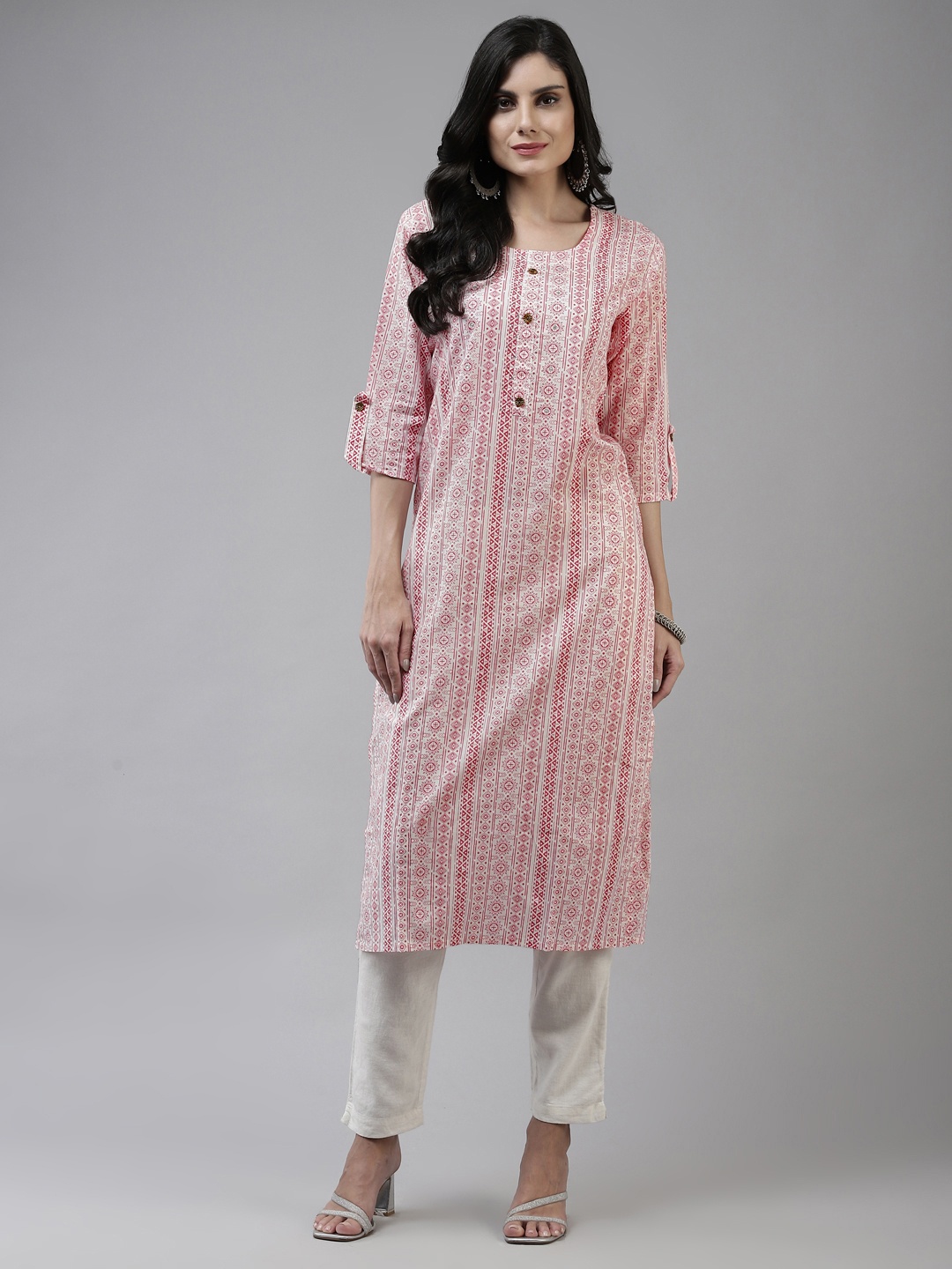 

Yufta Women Peach-Coloured & White Ethnic Motifs Printed Zari Hand Work Cotton Kurta