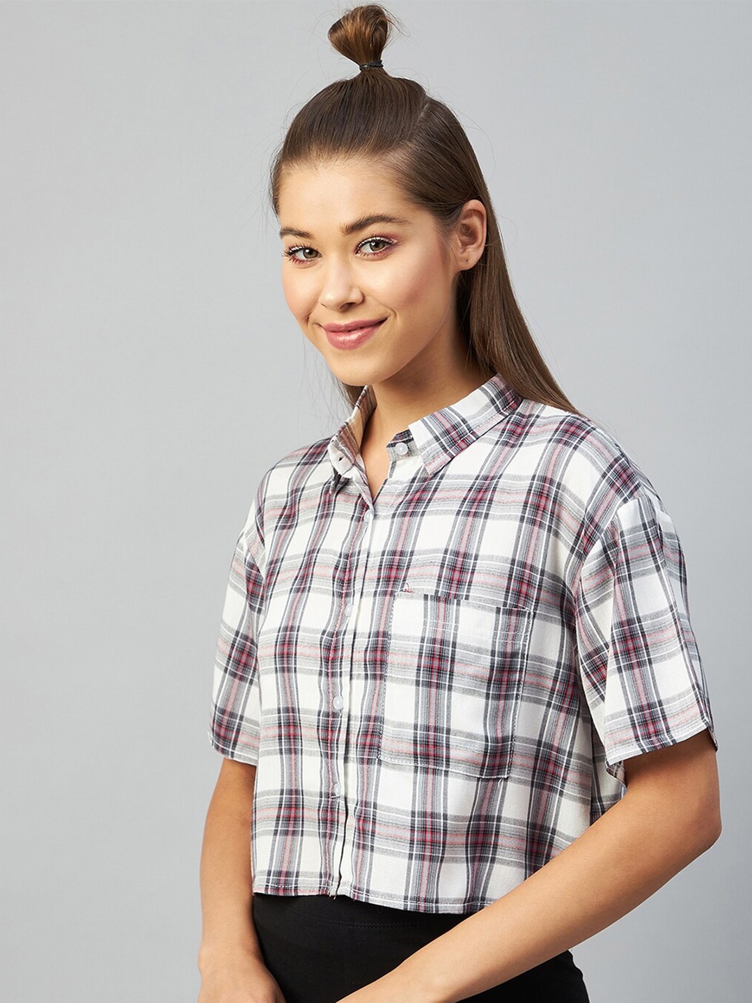 

CHIMPAAANZEE Women White & Grey Relaxed Boxy Tartan Checks Checked Casual Shirt