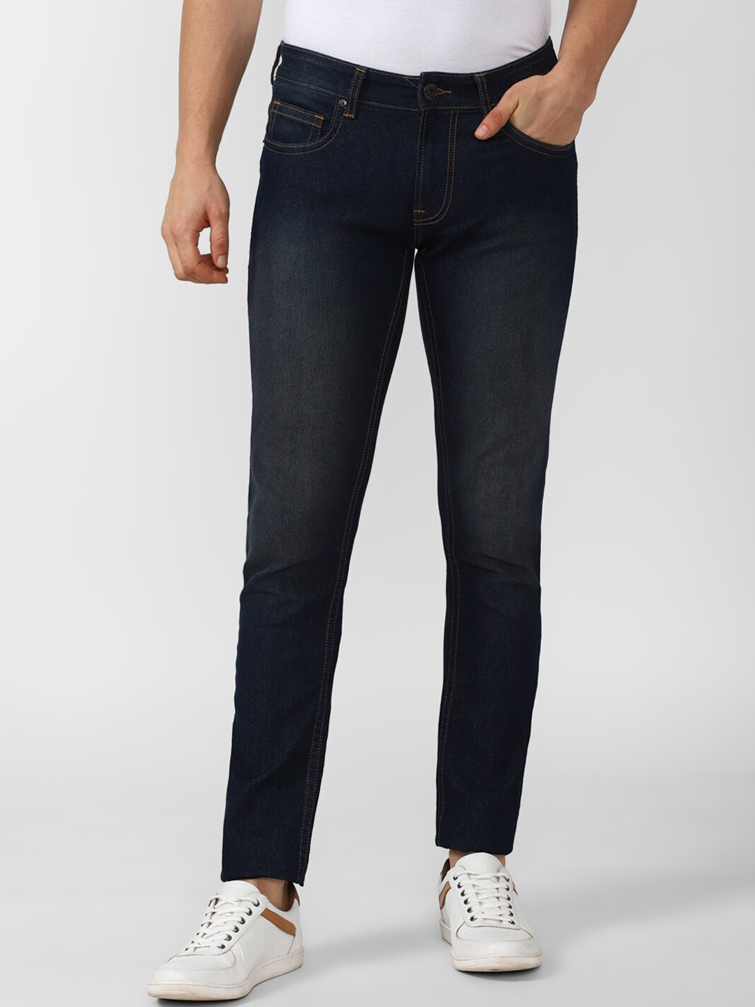 

Peter England Casuals Men Navy Blue Slim Fit Light Fade Jeans