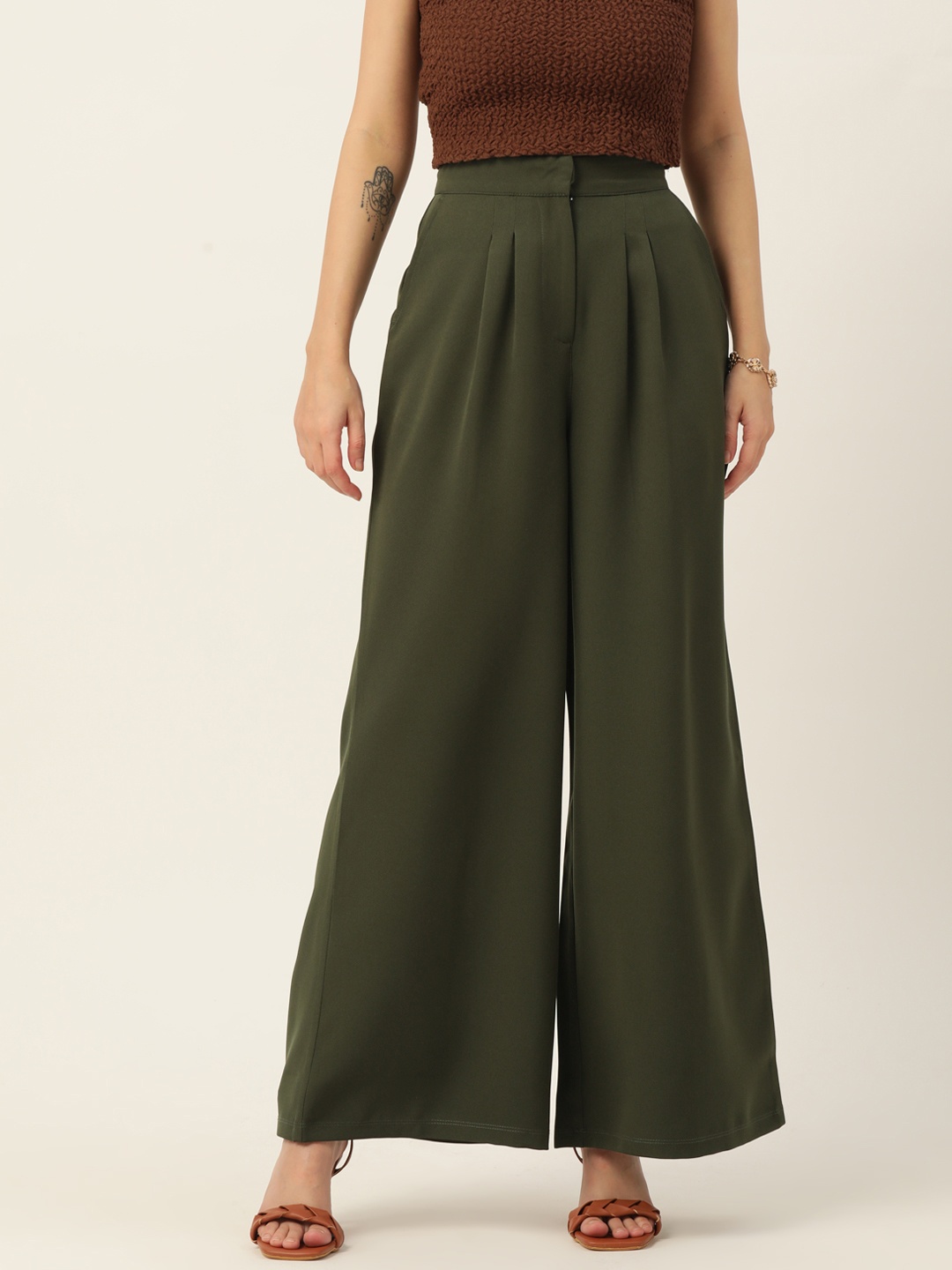 

DressBerry Women Green Solid Pleated Flared Trousers