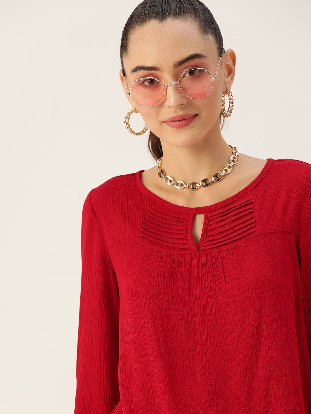 

DressBerry Red Keyhole Neck Woven Top