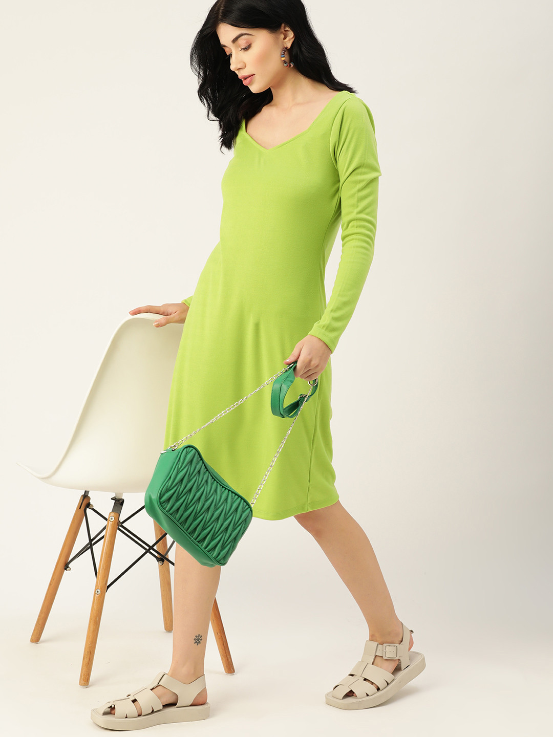 

DressBerry Green Sweetheart Neck A-Line Dress