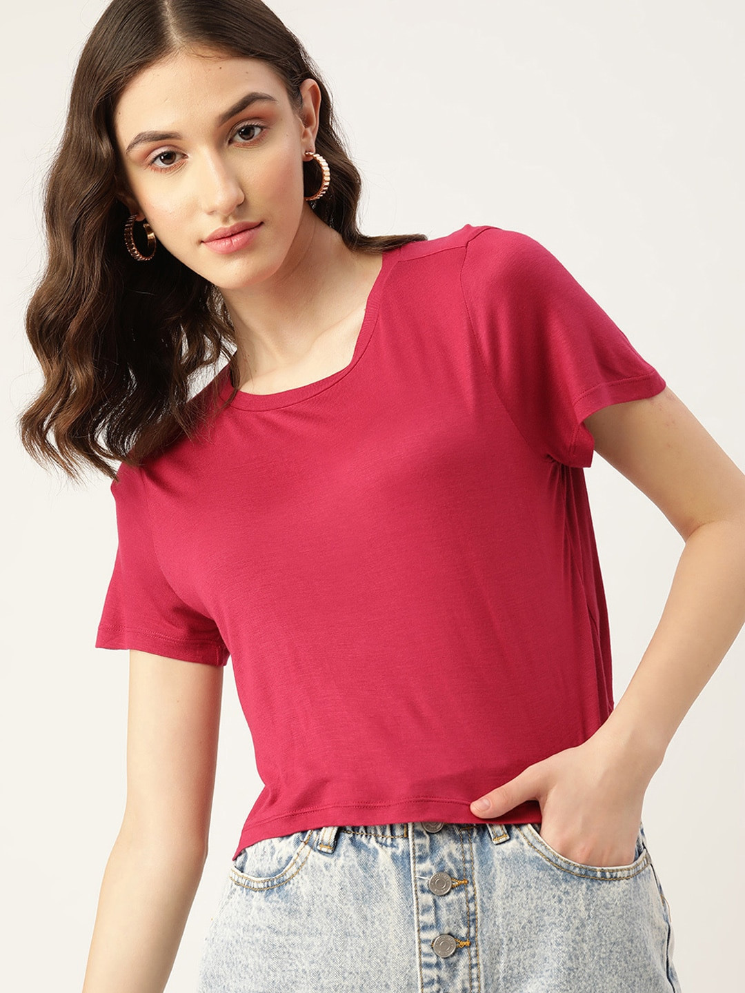 

DressBerry Women Fuchsia Solid Regular Fit Knitted T-shirt
