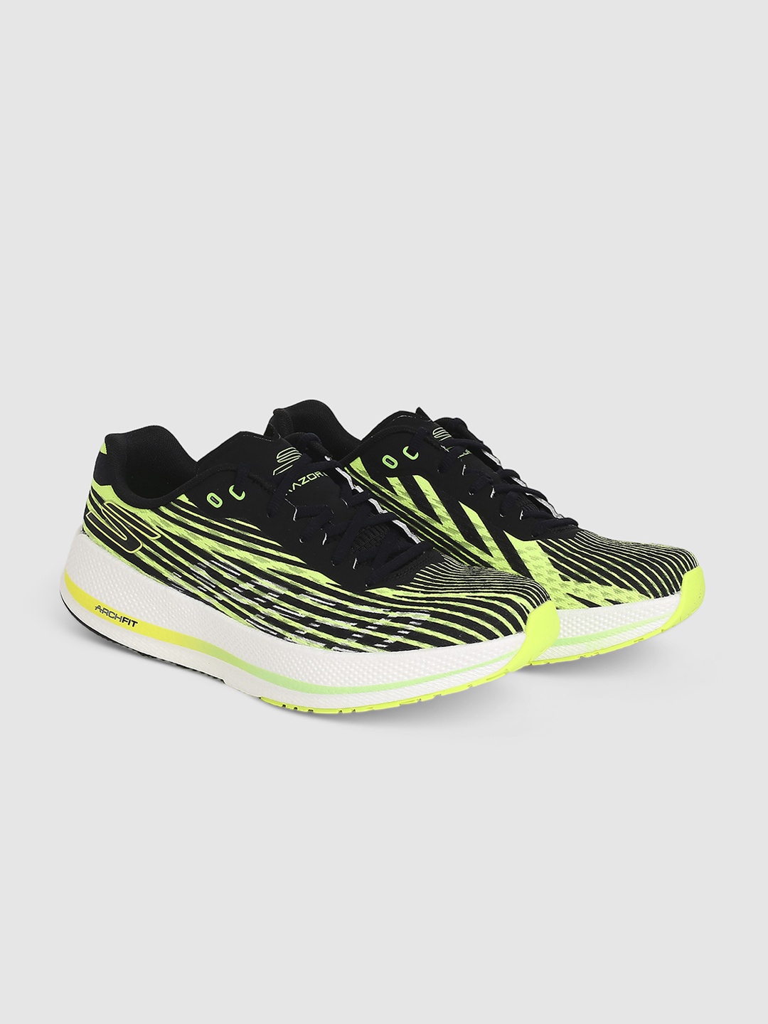 

Skechers Men Green Sports Shoes