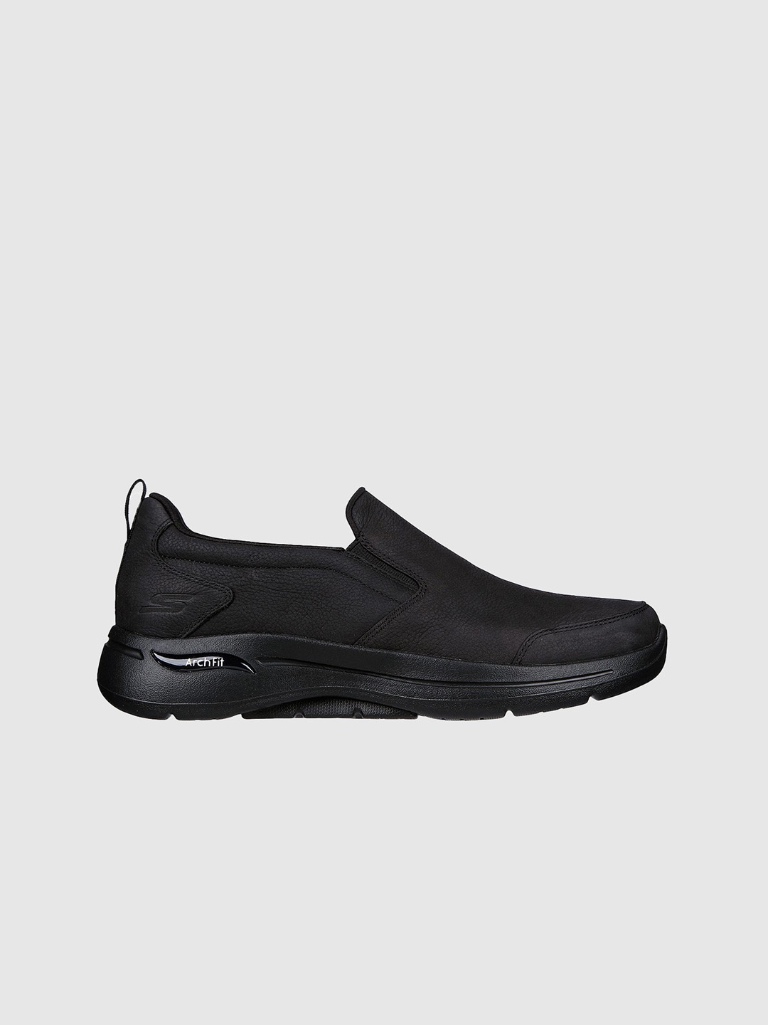 

Skechers Men Black Solid Sports Shoes