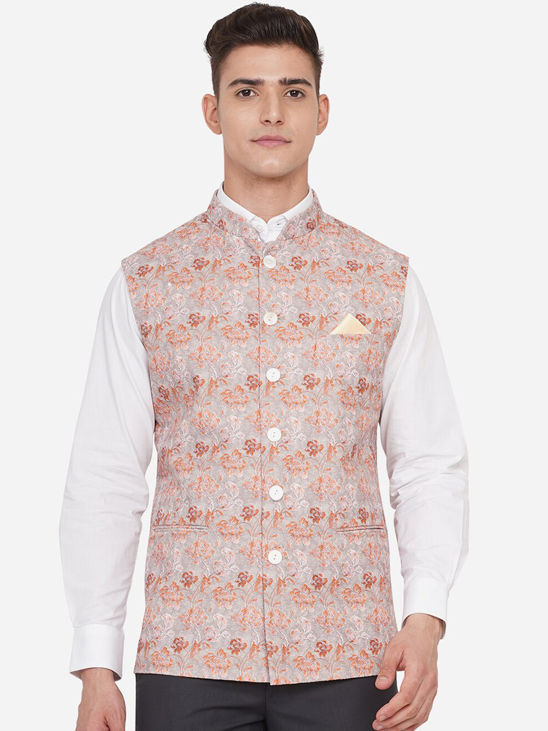 

JB STUDIO Men Beige & Orange Wool Nehru Jacket