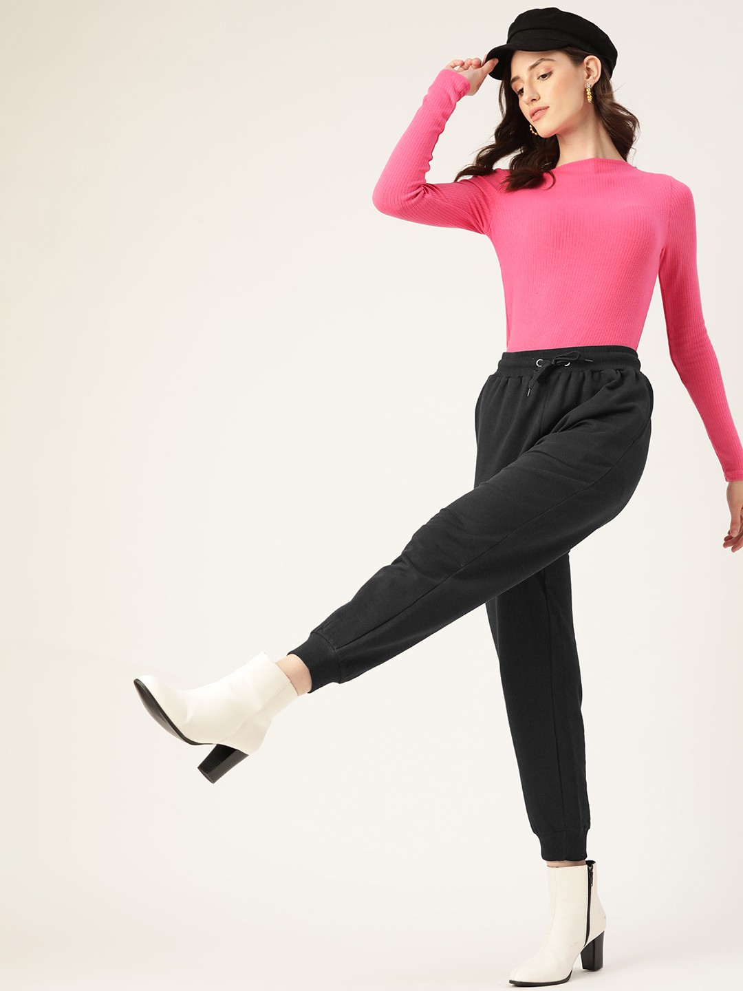

DressBerry Women Pure Cotton Solid Joggers, Black