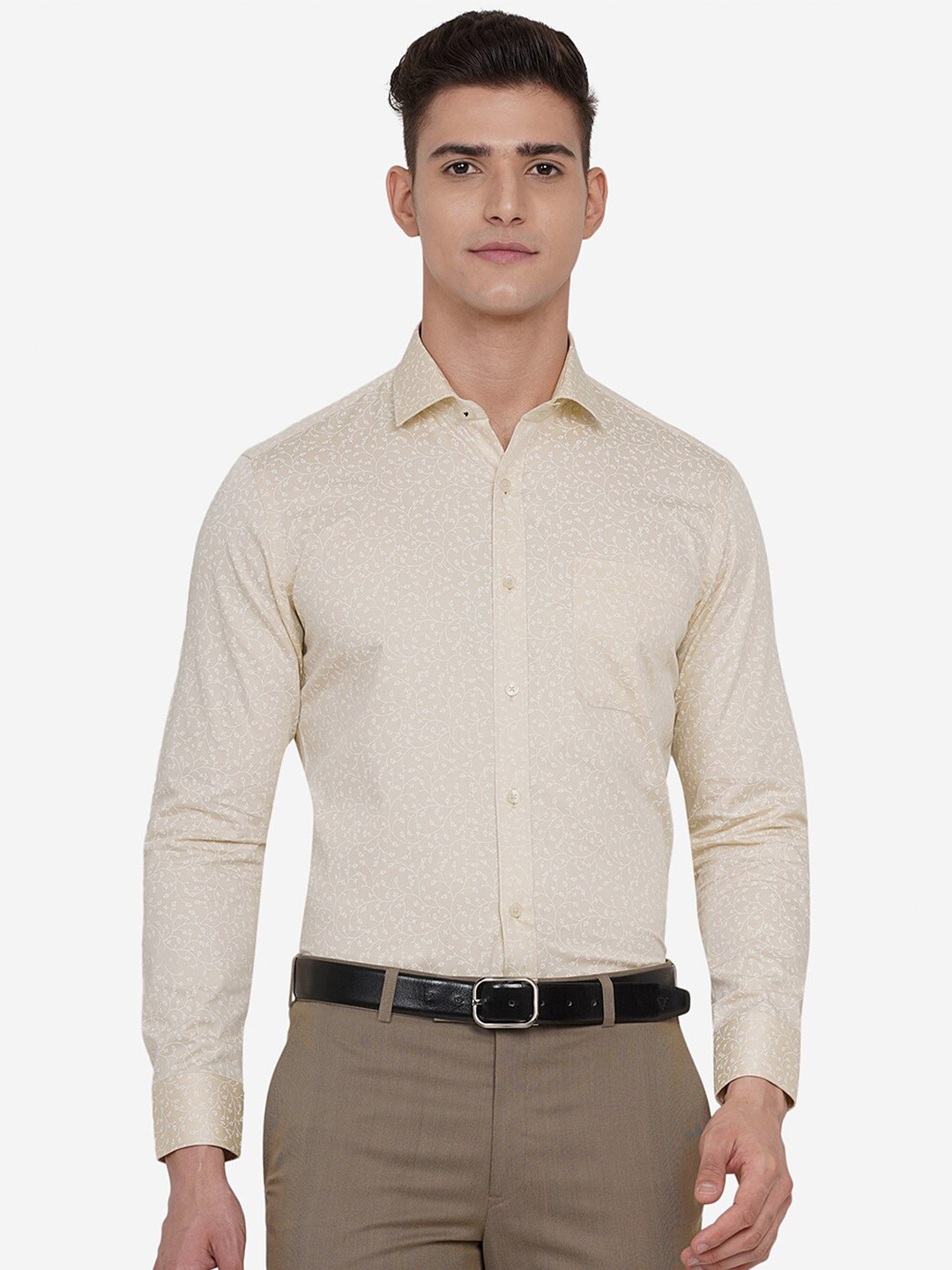 

Greenfibre Men Custom Slim Fit Printed Formal Shirt, Cream