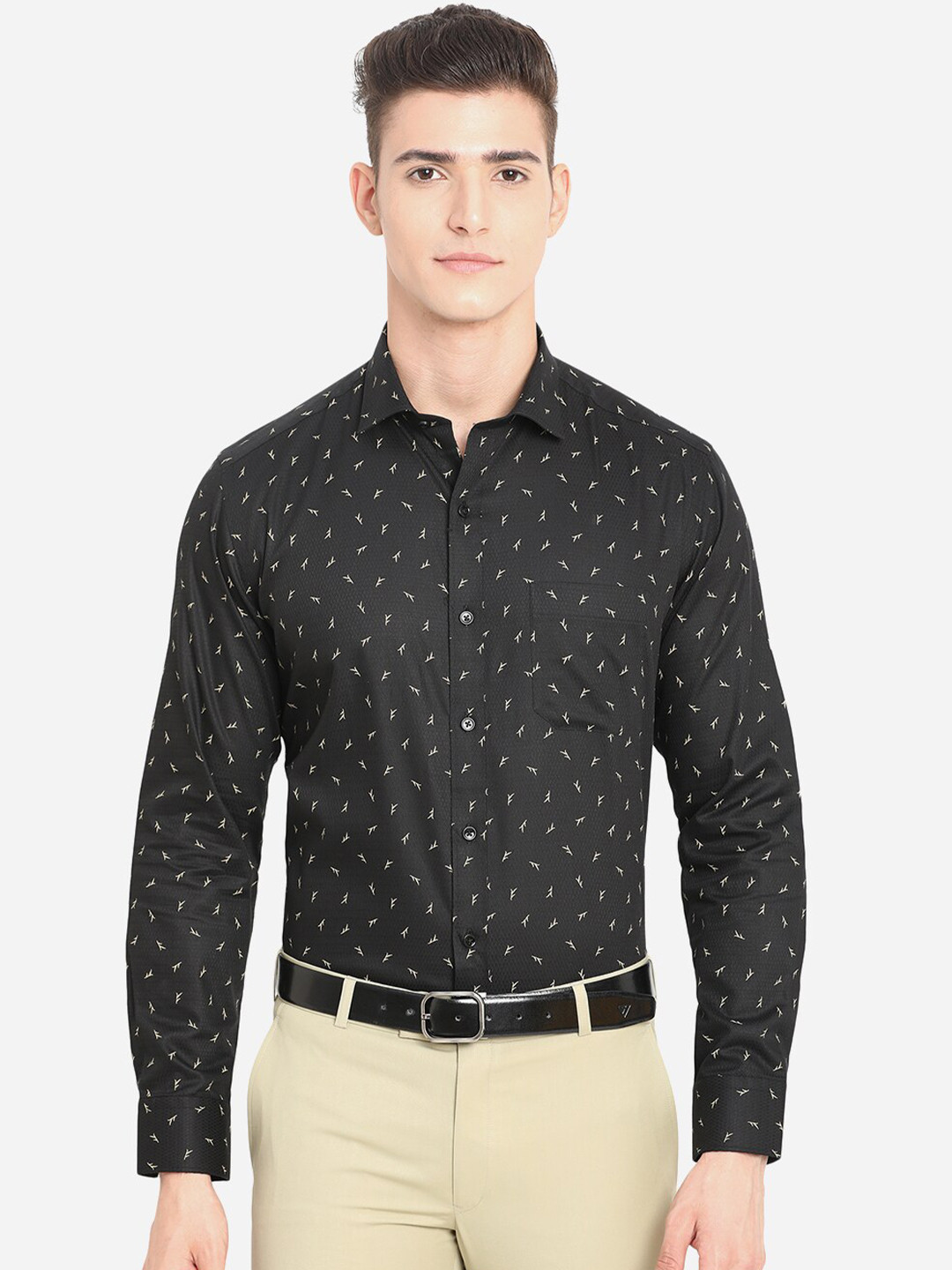 

Greenfibre Men Black Custom Slim Fit Printed Casual Shirt