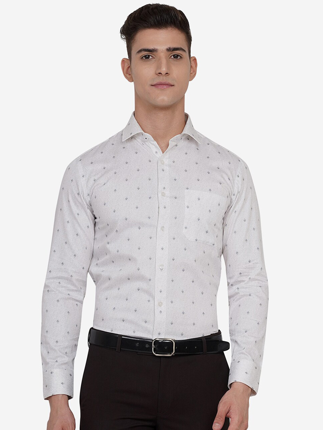 

Greenfibre Men Grey Custom Slim Fit Printed Cotton Blend Casual Shirt