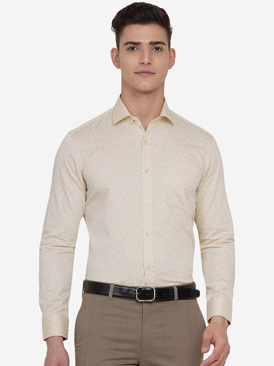 

Greenfibre Men Off White Custom Slim Fit Printed Formal Shirt