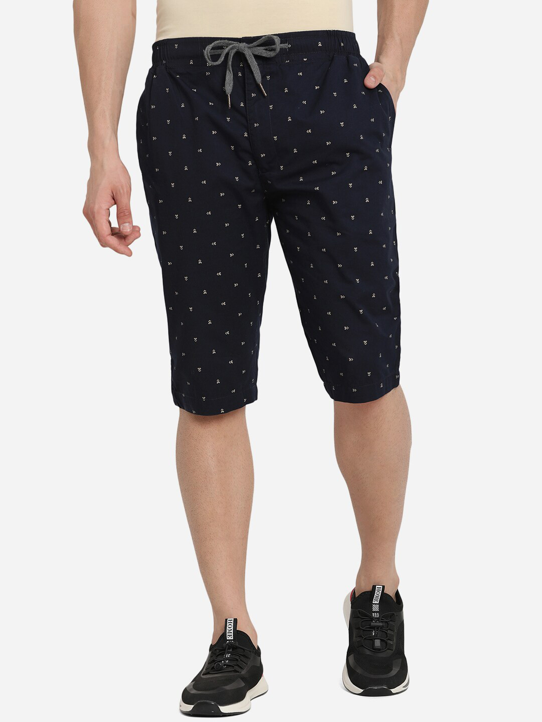 

JADE BLUE Men Blue Printed Slim Fit Shorts