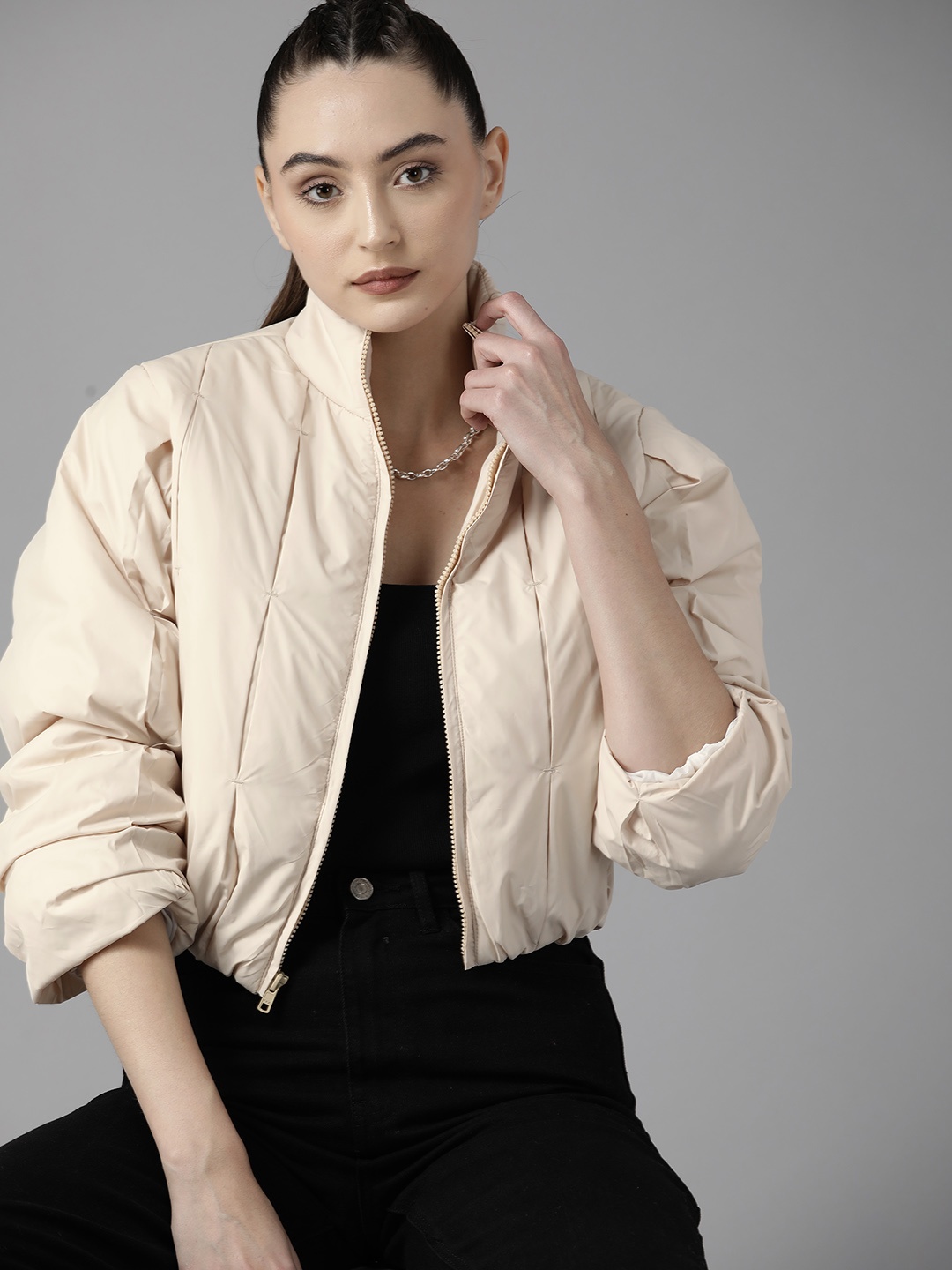 

The Roadster Lifestyle Co. Women Peach-Coloured Crop Padded Jacket