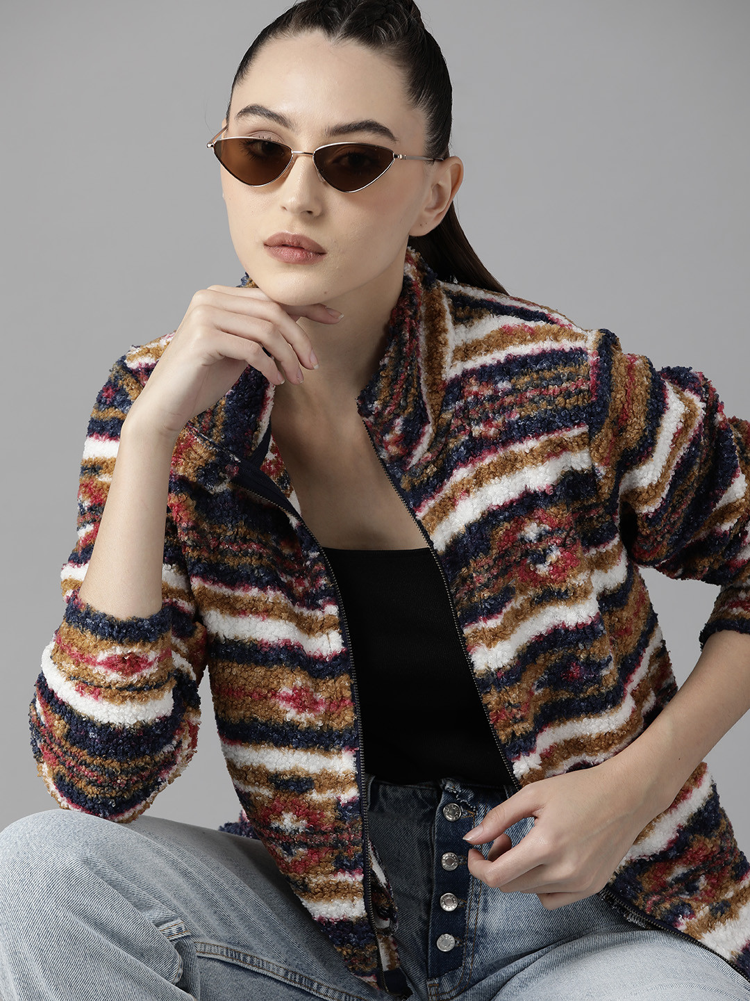 

The Roadster Lifestyle Co. Women Navy Blue Striped Sweatshirt