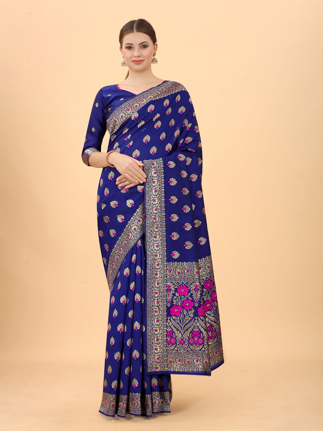 

WELL WORN Navy Blue & Gold-Toned Woven Design Silk Cotton Banarasi Saree