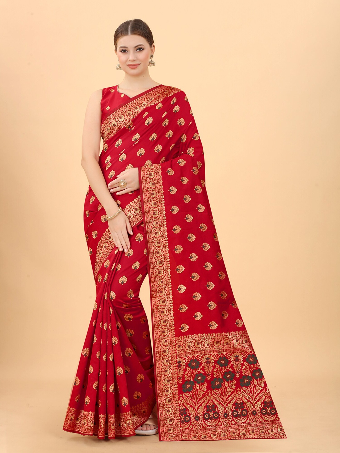 

WELL WORN Red & Gold-Toned Woven Design Zari Silk Cotton Banarasi Saree