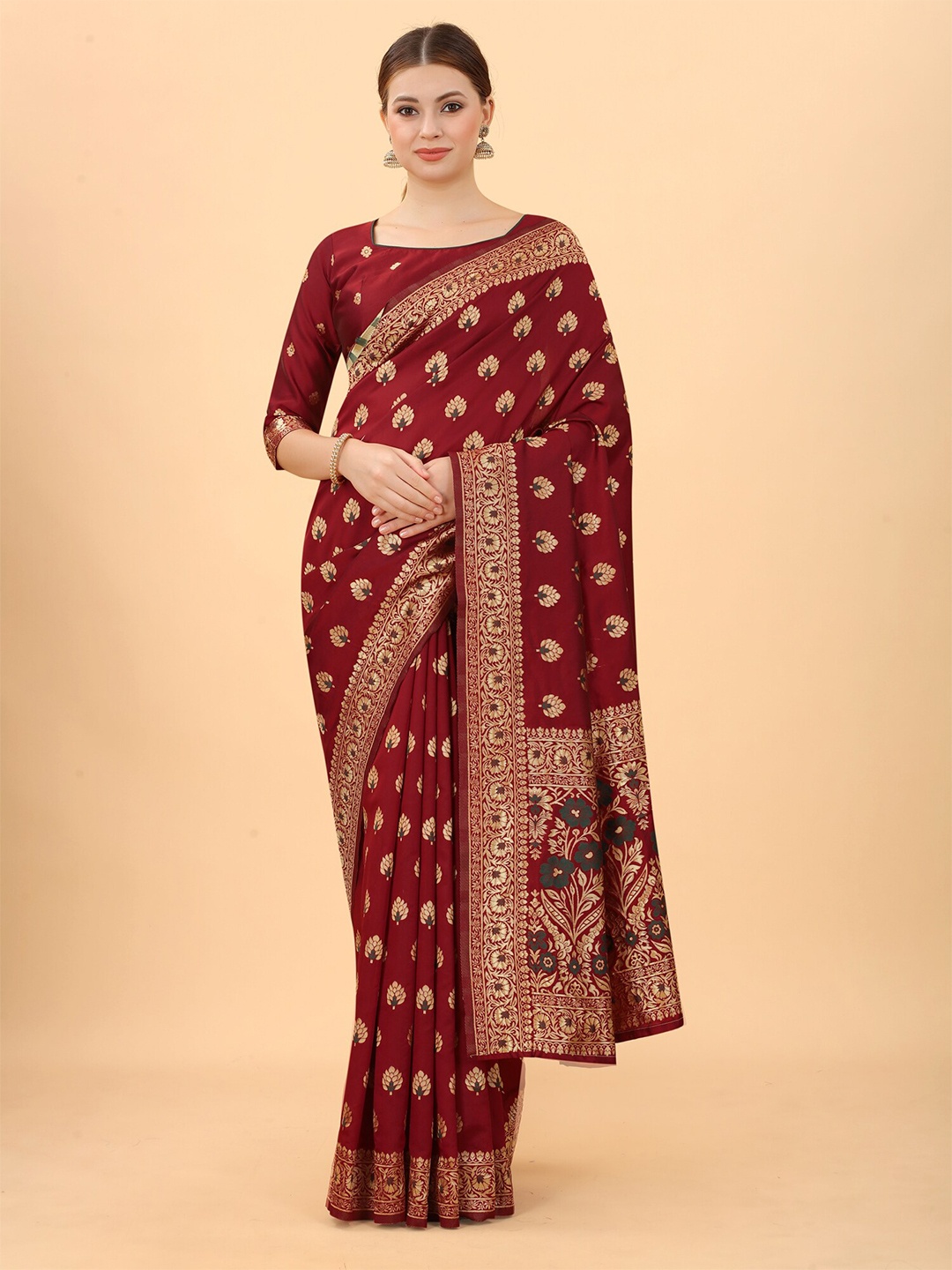 

WELL WORN Maroon & Gold-Toned Woven Design Zari Silk Cotton Banarasi Saree