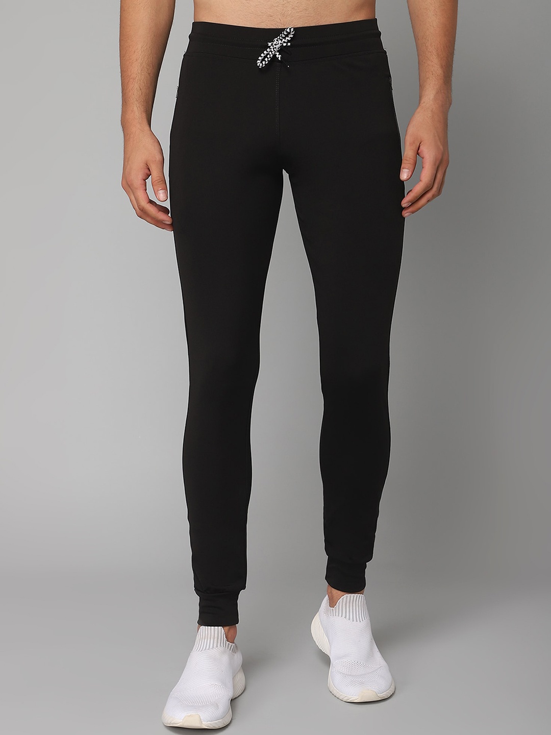 

JACKDANZA Men Black Solid Joggers