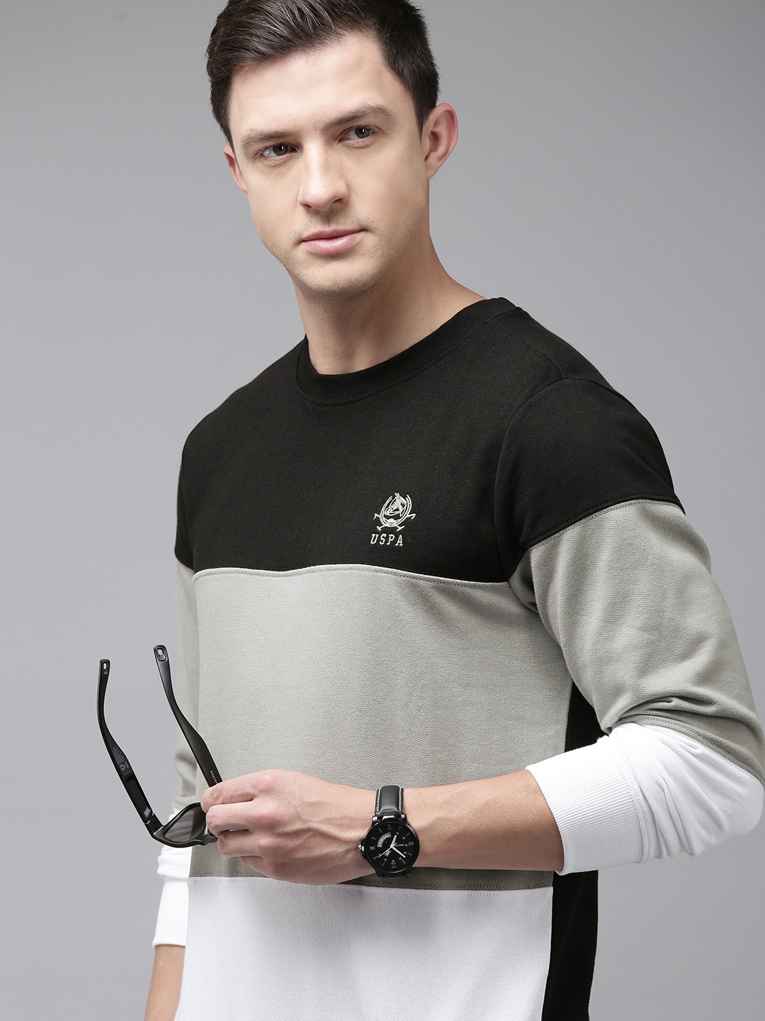 

U.S. Polo Assn. Men Black & Grey Colourblocked Sweatshirt