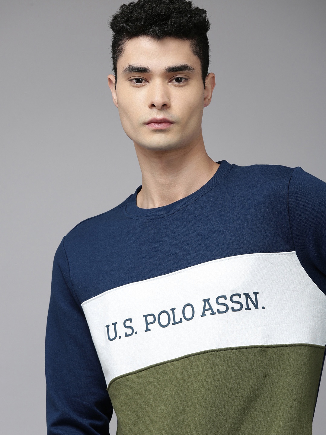 

U.S. Polo Assn. Men Navy Blue Colourblocked Sweatshirt