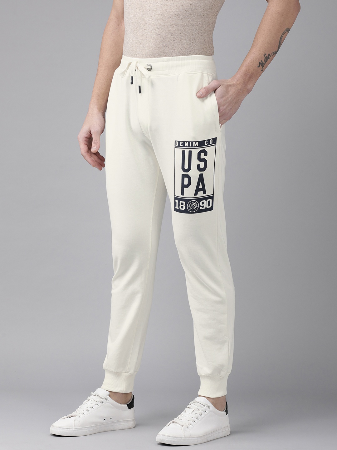 

U.S. Polo Assn. Denim Co. Men White Brand Logo Printed Mid-Rise Regular Joggers