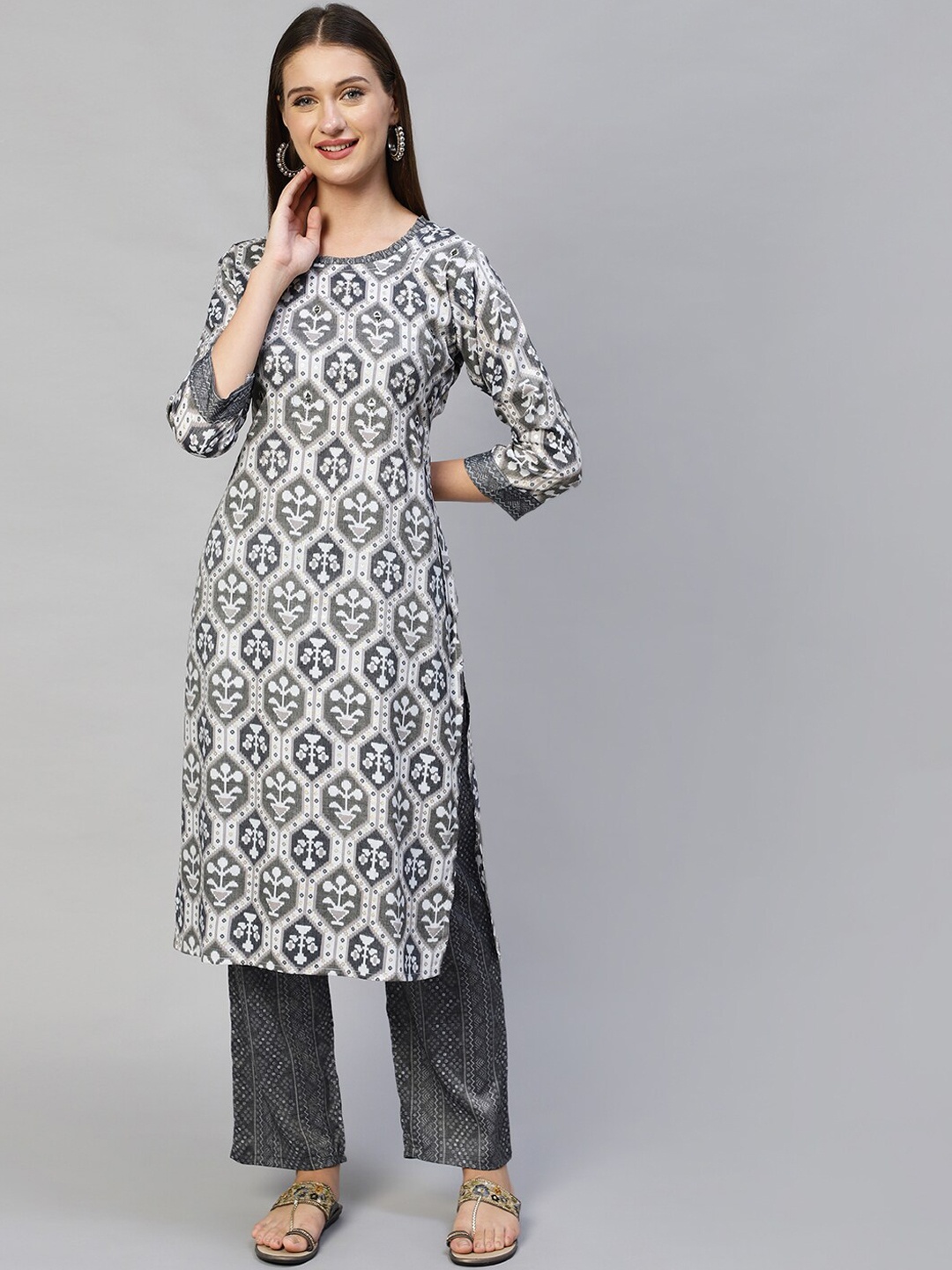 

FASHOR Women Grey Floral Striped Panelled Kurti with Trousers & With Dupatta