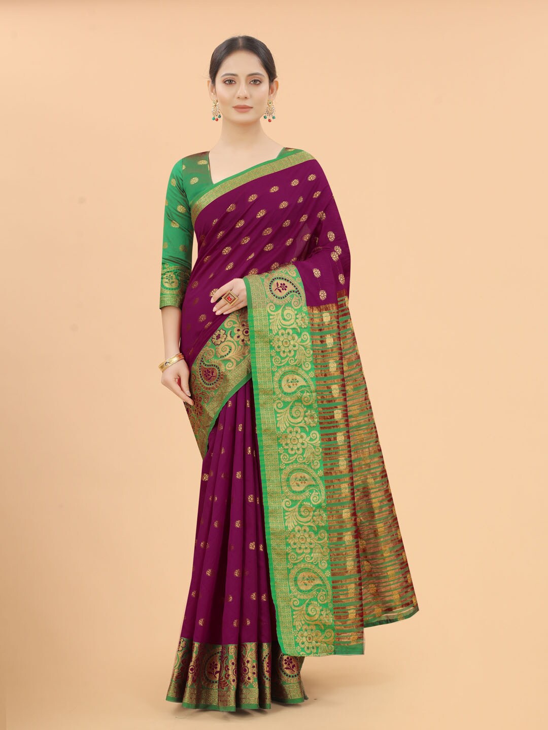 

WELL WORN Maroon & Green Woven Design Zari Silk Cotton Banarasi Saree