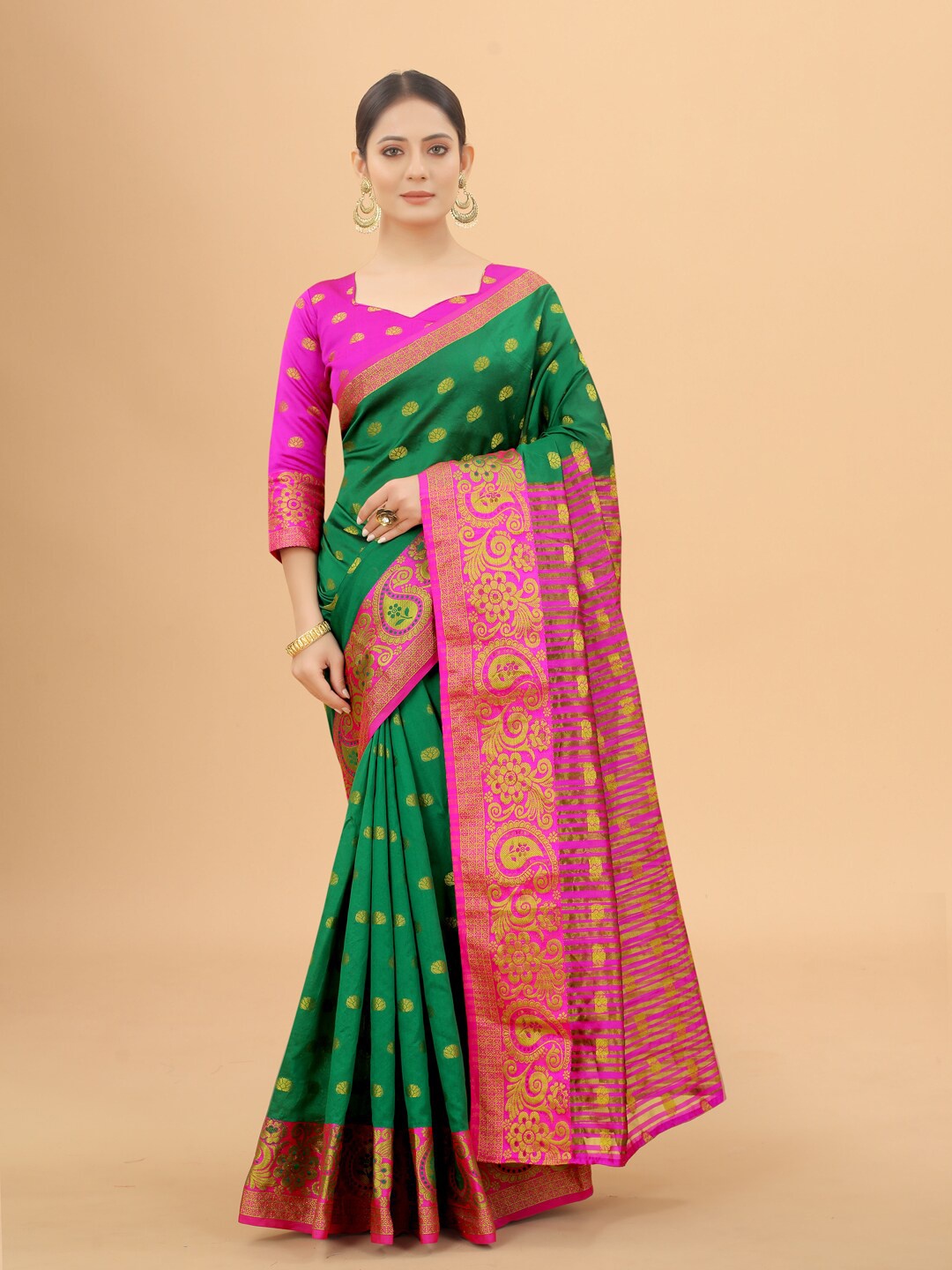 

WELL WORN Green & Pink Woven Design Zari Silk Cotton Banarasi Saree