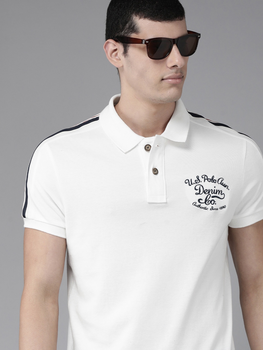 

U S Polo Assn Denim Co Men White Brand Logo Embroidered Pure Cotton Slim Fit Polo T-shirt