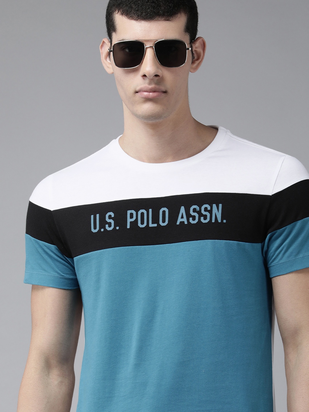 

U S Polo Assn Denim Co Men White & Blue Colourblocked Pure Cotton Slim Fit T-shirt