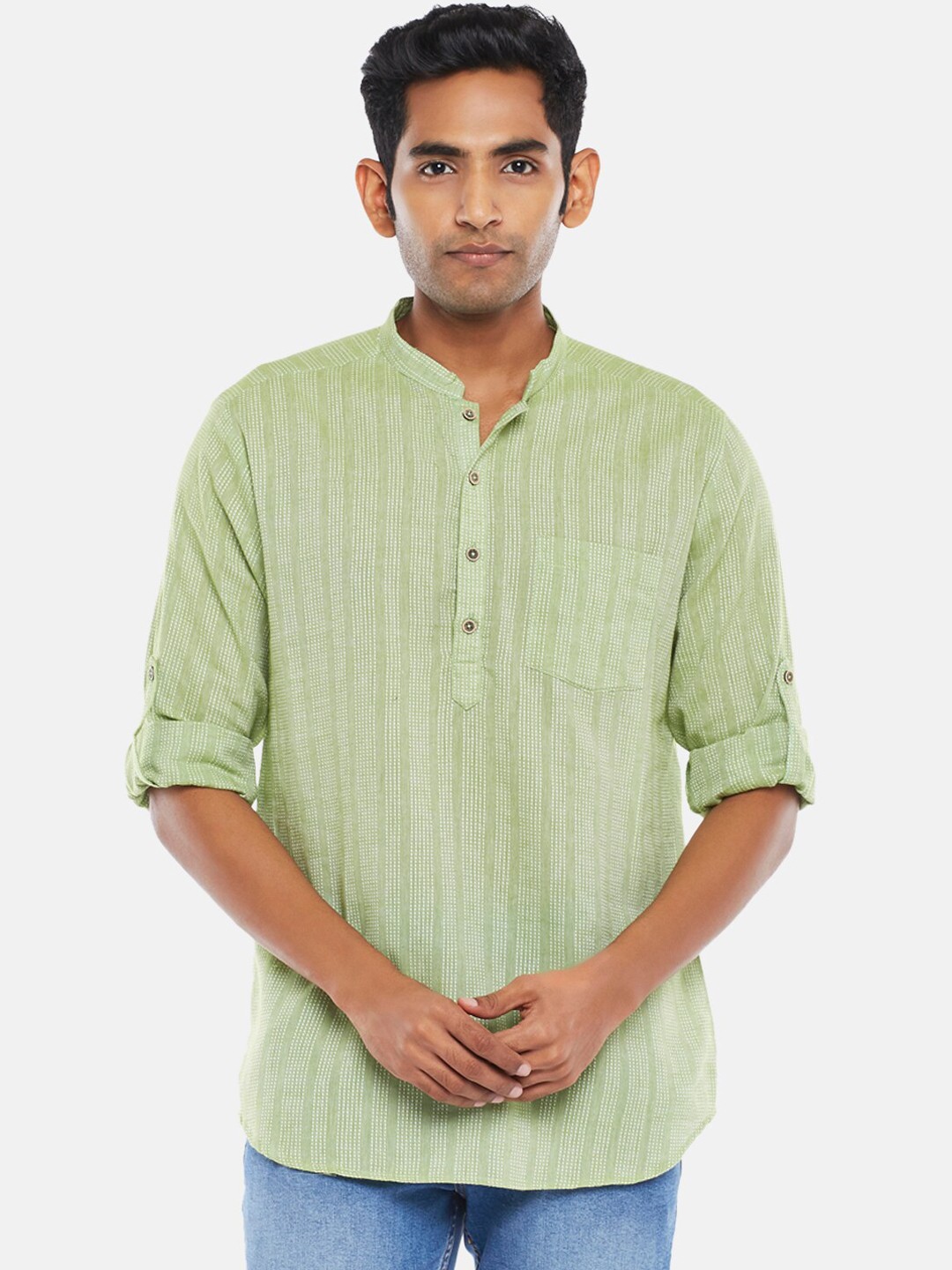

indus route by Pantaloons Men Green Striped Cotton Kurta