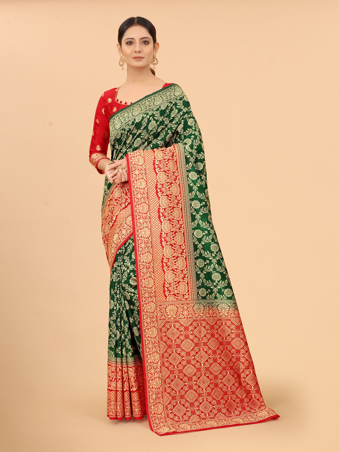 

WELL WORN Green & Red Woven Design Zari Silk Cotton Banarasi Saree