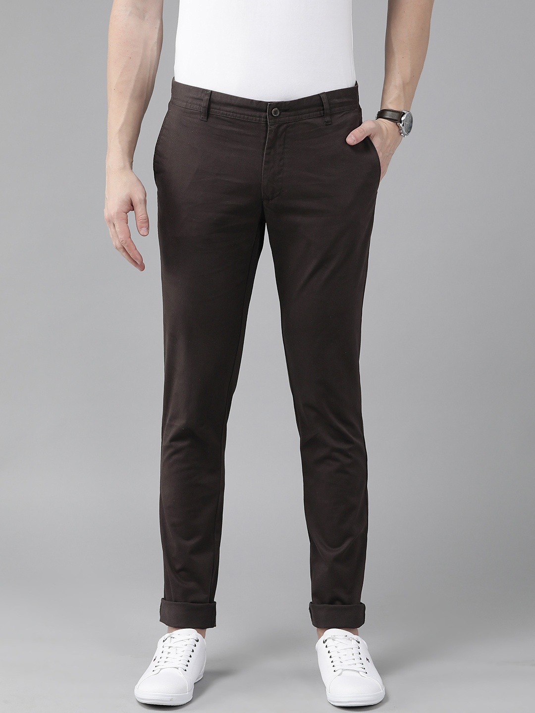 

Blackberrys Men B-91 Tapered Fit Low-Rise Trousers, Coffee brown