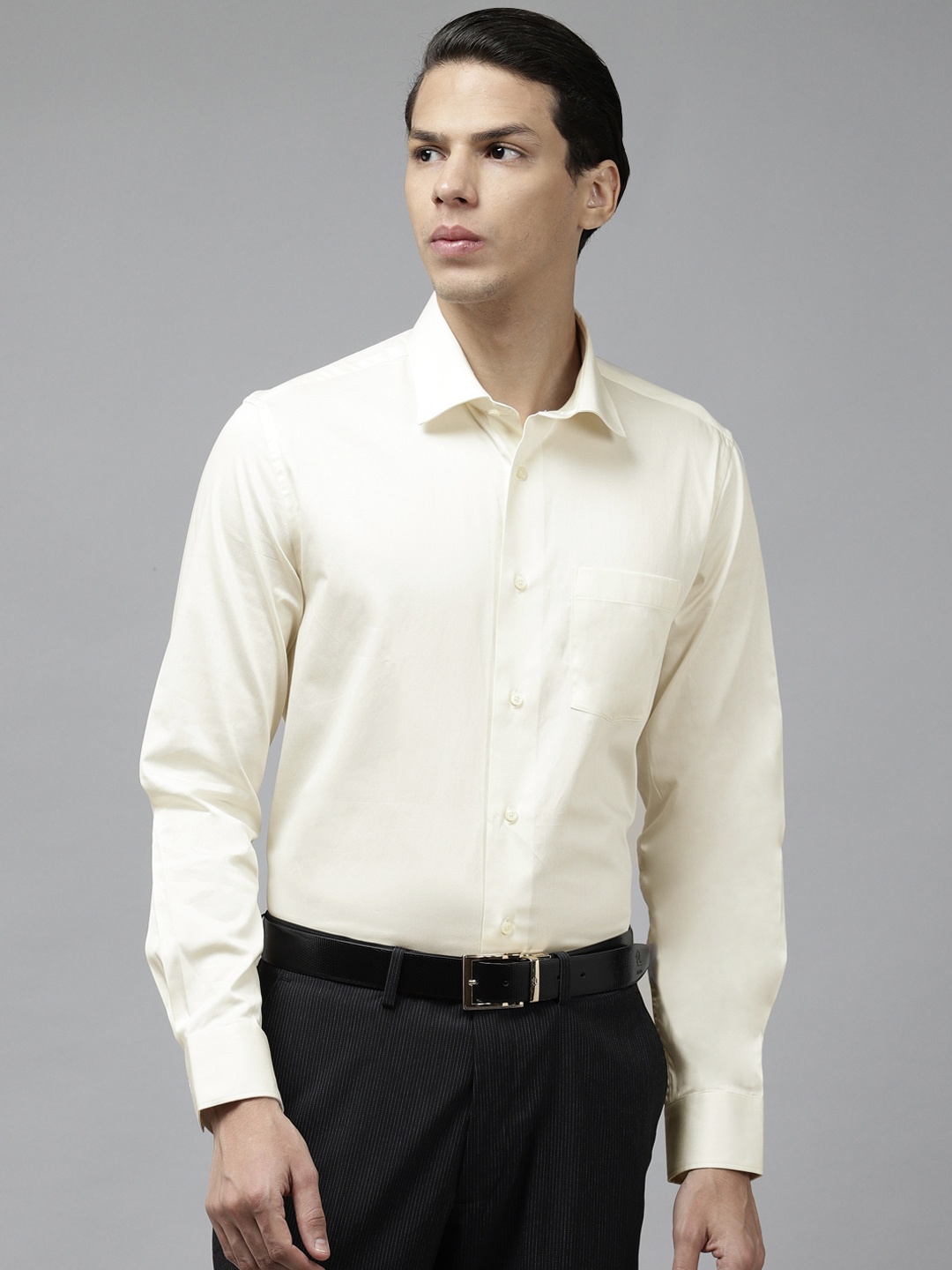 

Blackberrys Men Cream-Coloured Slim Fit Formal Shirt