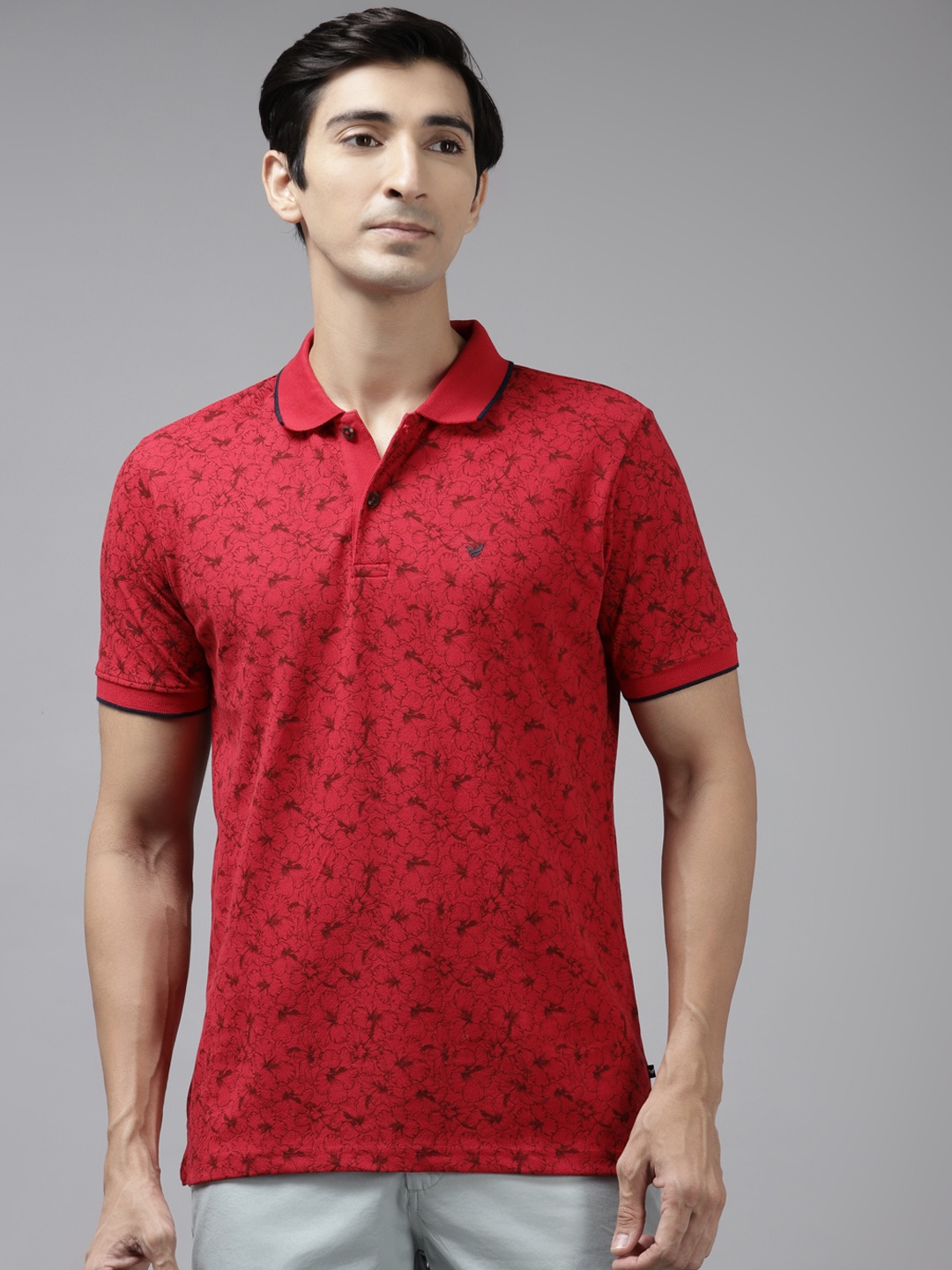 

Blackberrys Men Red & Brown Floral Printed Pure Cotton Slim Fit T-shirt