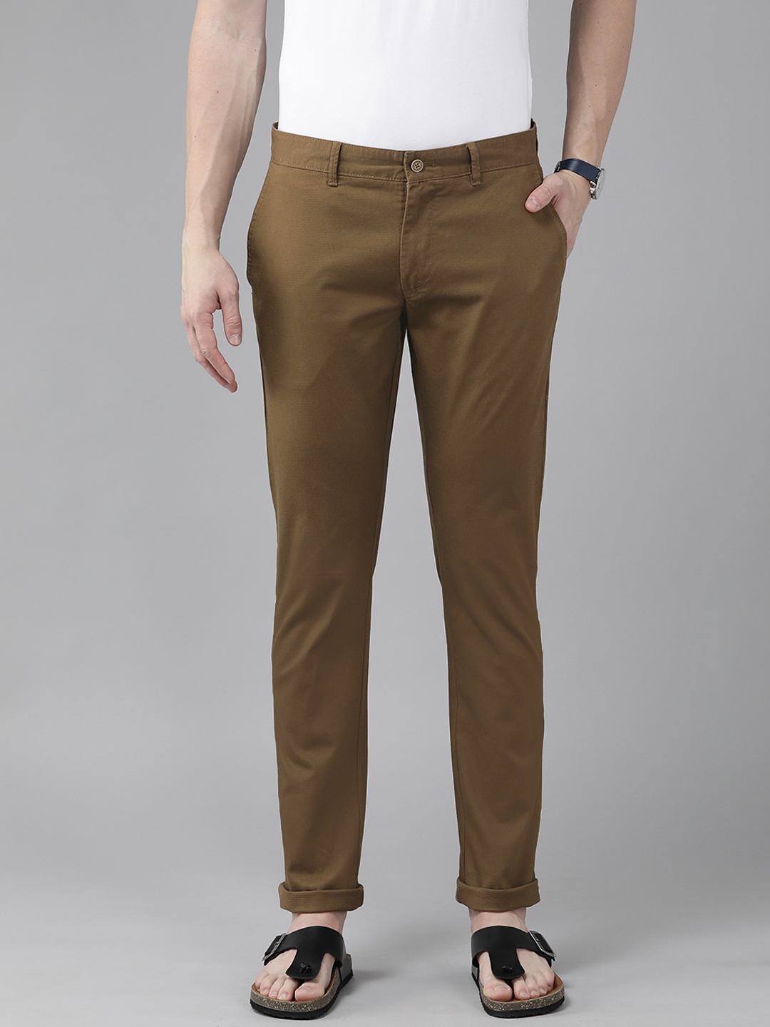 

Blackberrys Men Textured Slim Fit Chinos Trousers, Mustard