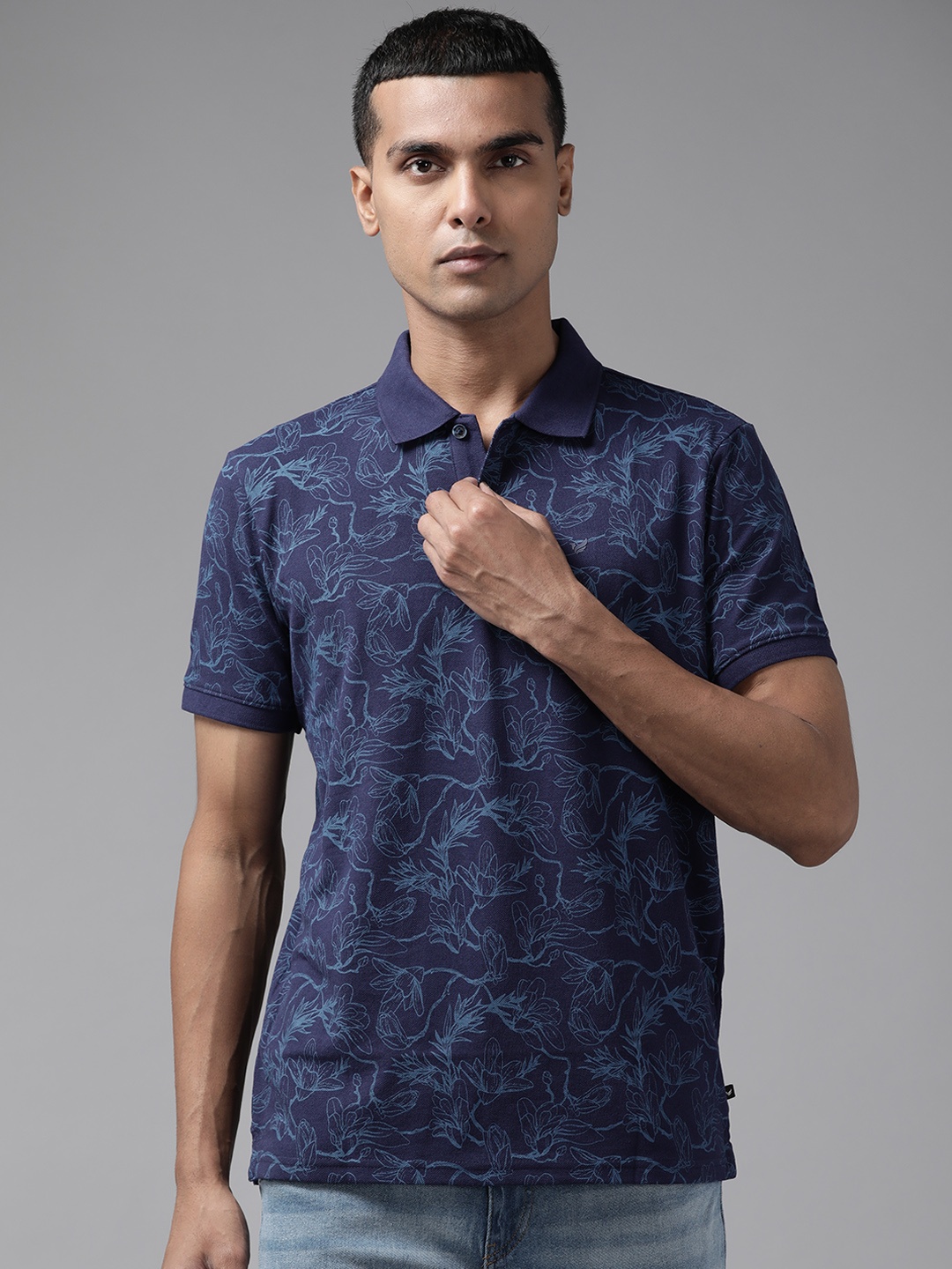 

Blackberrys Men Navy Blue Floral Printed Polo Collar Slim Fit T-shirt