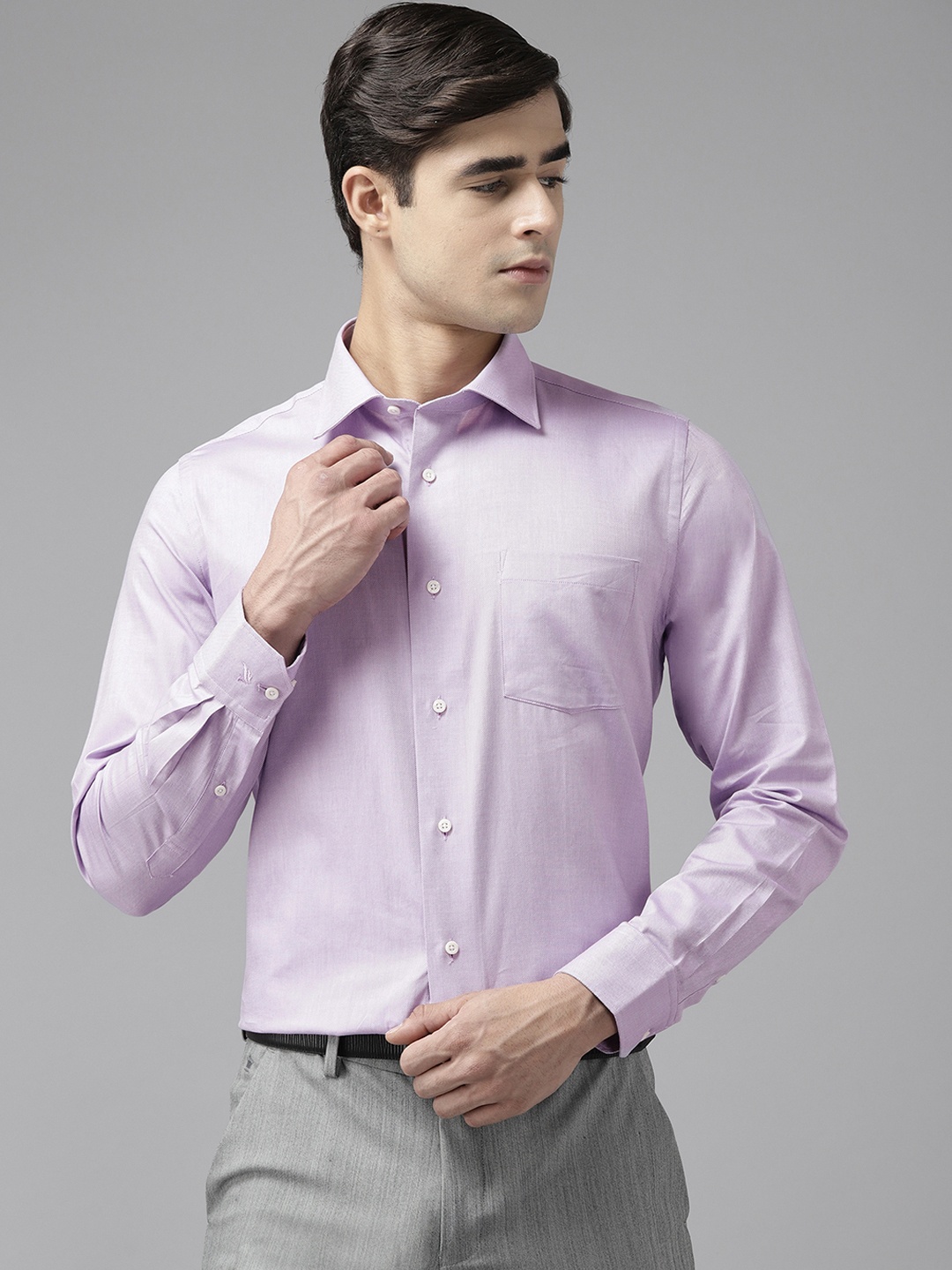 

Blackberrys Men Lavender Pure Cotton Woven Design Slim Fit Formal Shirt