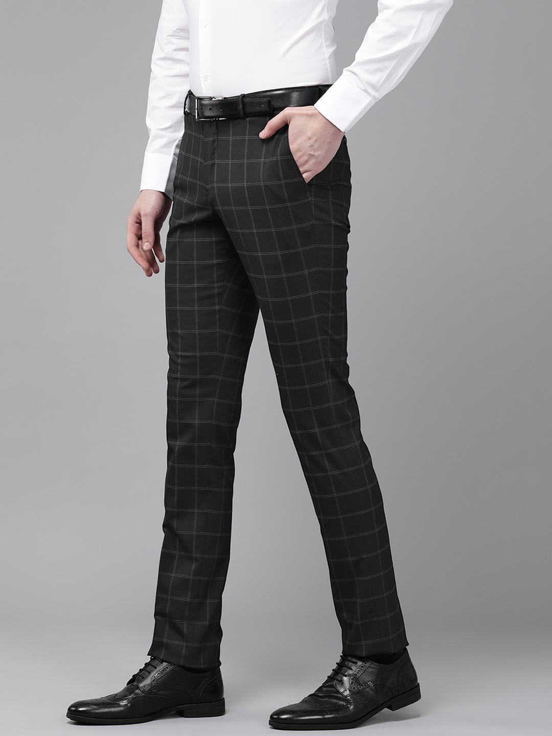 

Blackberrys Men Black & Charcoal Grey Checked Skinny Fit Trousers