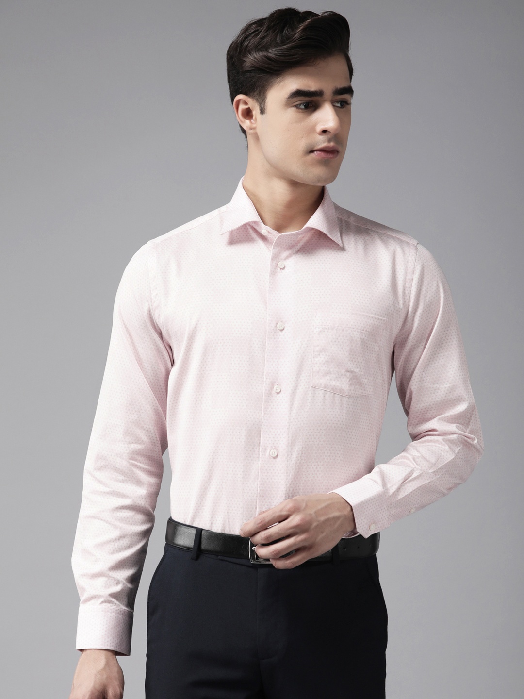 

Blackberrys Men Pure Cotton Slim Fit Printed Formal Shirt, Pink