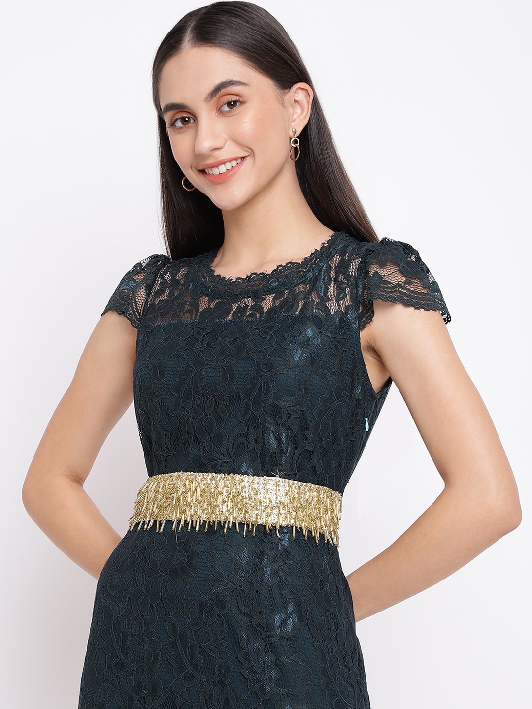 

FABBHUE Women Gold-Toned Embellished Belt