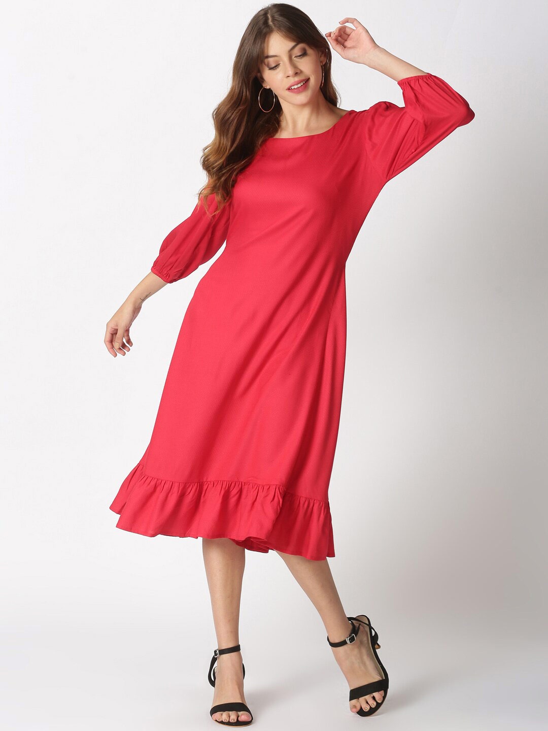 

Saffron Threads Women Red Self Design Dobby Midi Dress