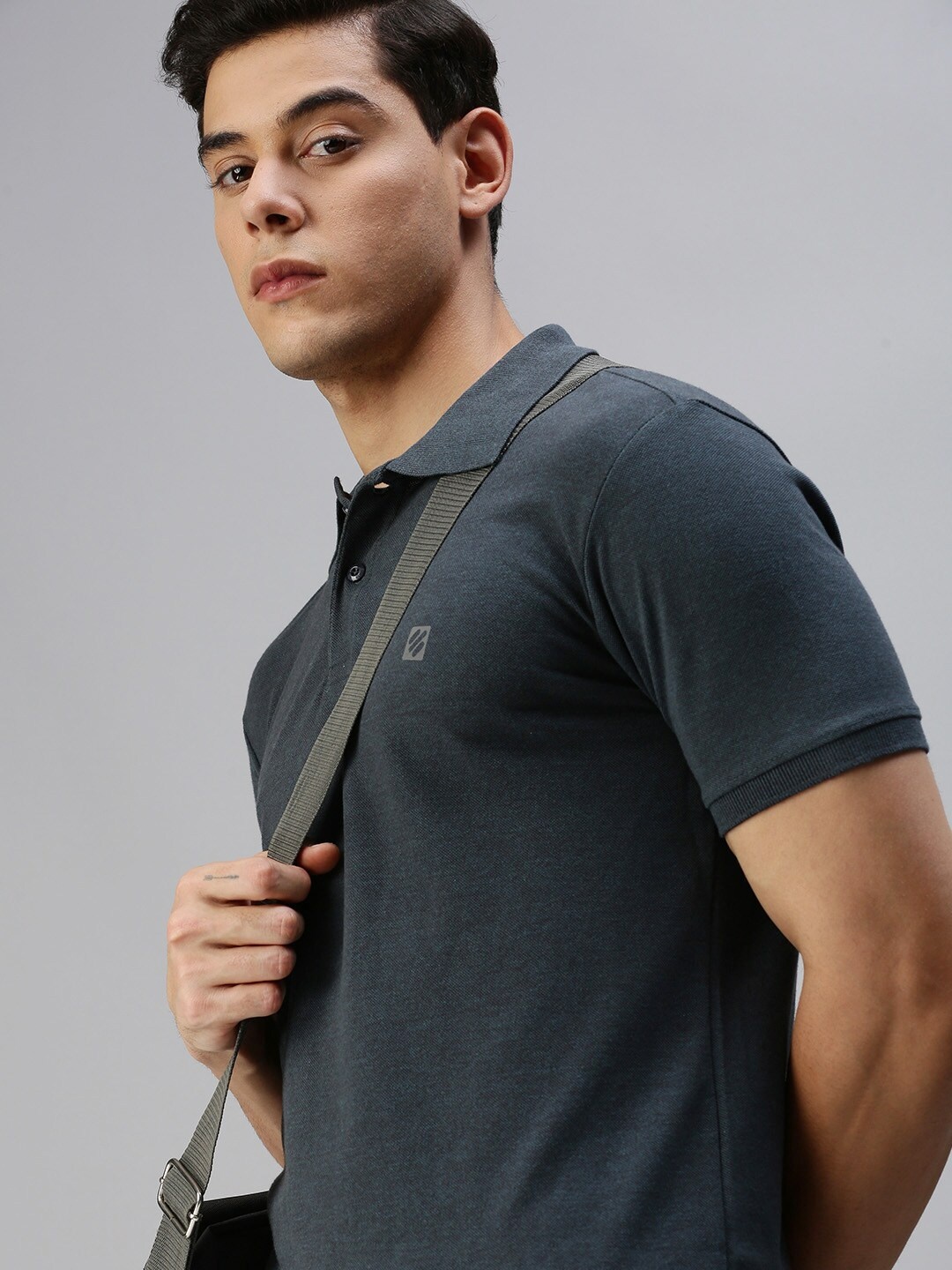 

ONN Men Grey Polo T-shirt