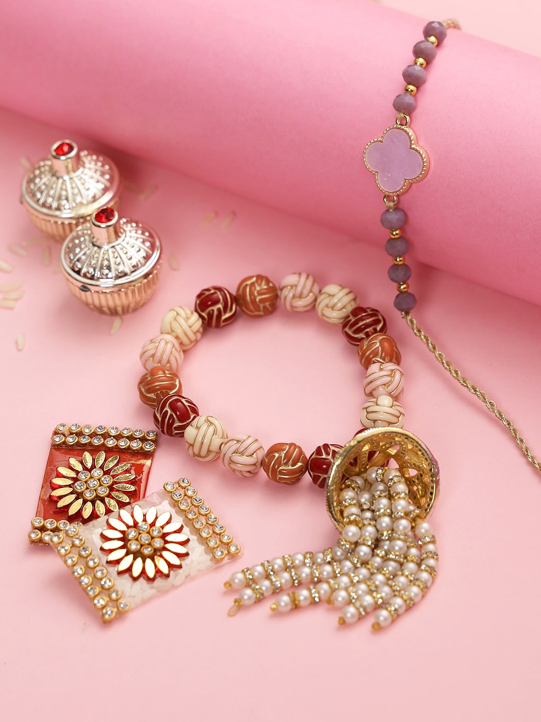 

Aapno Rajasthan Set of 2 Bhaiya Bhabhi Rakhi Pack, Multi